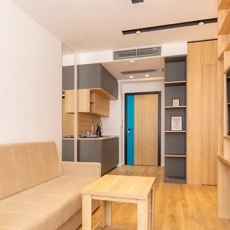 Apartmoon Apartment *